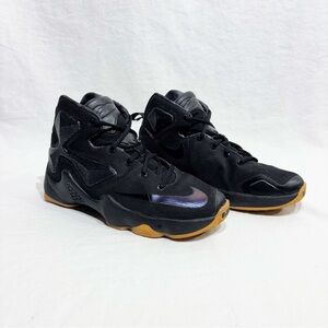 NIKE LEBRON James XIII Black Lion Youth Basketball Shoes Sneakers Sz 6Y